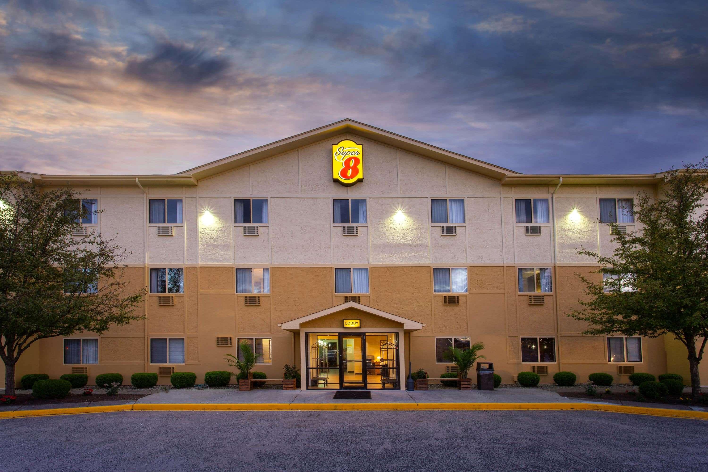 מלון Super 8 By Wyndham Cromwell/Middletown מראה חיצוני תמונה